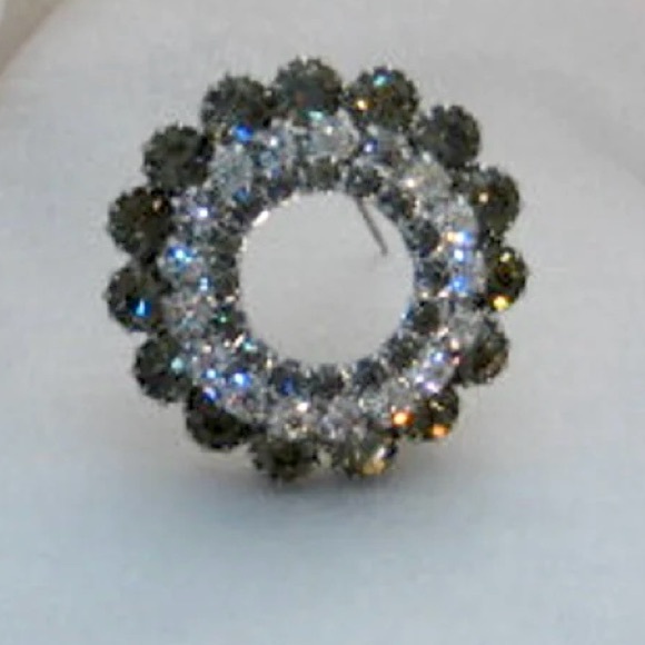 Vintage 3 Tier Rhinestone Circle Brooch Scarf Pin - Picture 6 of 6
